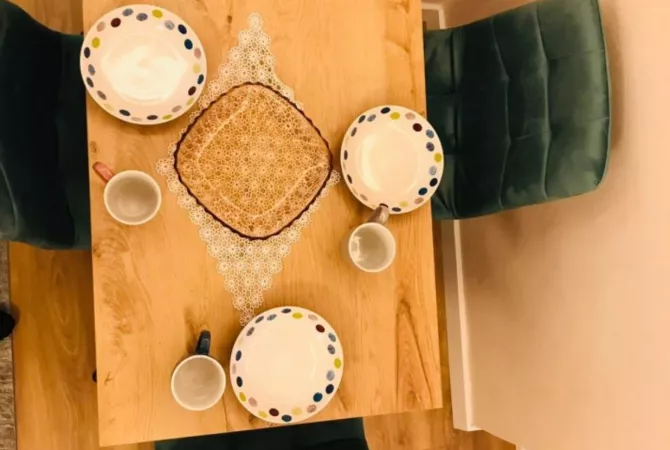 Shtepi me qera Apartament ne Tirane, 1+1, Mobilimi E mobiluar, Pagesa 650  Euro.