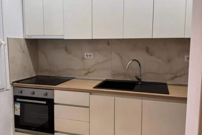 Shtepi me qera 1+1 ne Tirane - 600 Euro