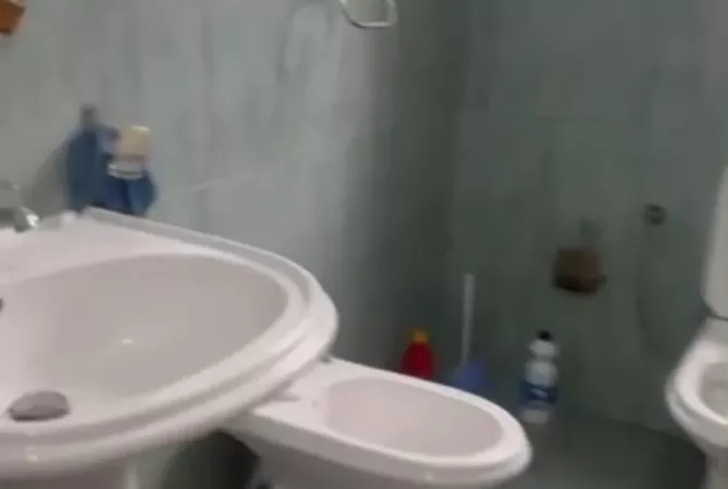 Shtepi me qera 2+1 ne Tirane - 35,000 Leke