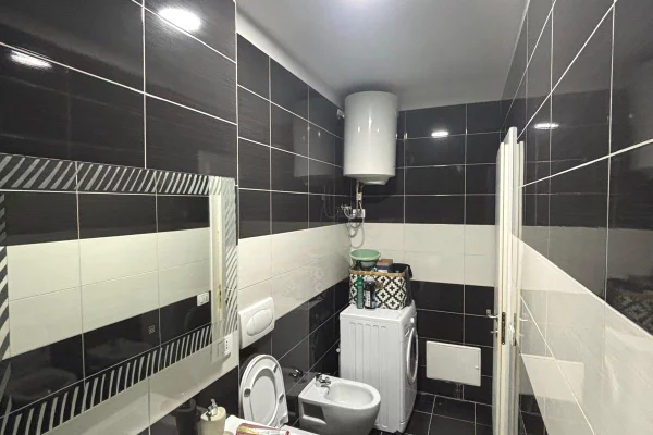 Casa in affitto 2+1 a Tirana - 75,000 Leke