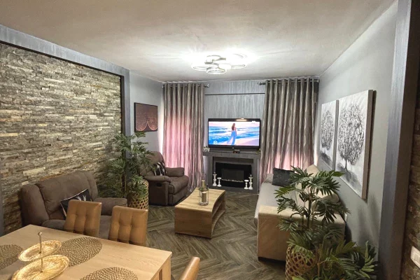 Casa in affitto 2+1 a Tirana - 75,000 Leke