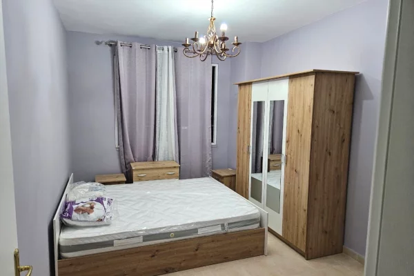Shtepi me qera 3+1 ne Tirane - 55,000 Leke