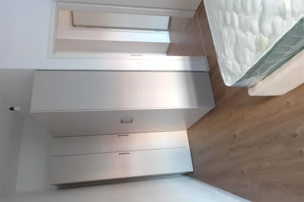 Shtepi me qera 1+1 ne Tirane - 45,000 Leke