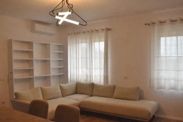 Shtepi ne shitje 3+1 ne Tirane - 141,000 Euro