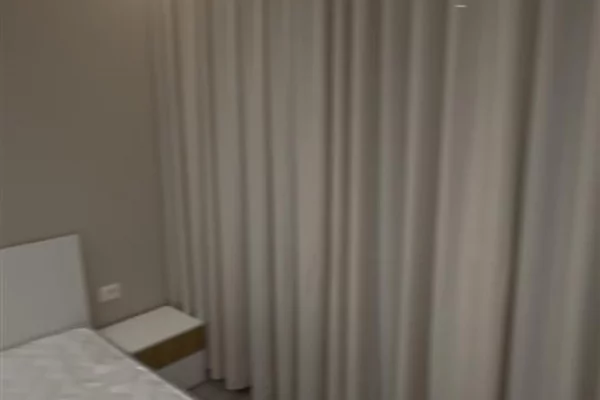 Shtepi me qera 1+1 ne Tirane - 65,000 Leke