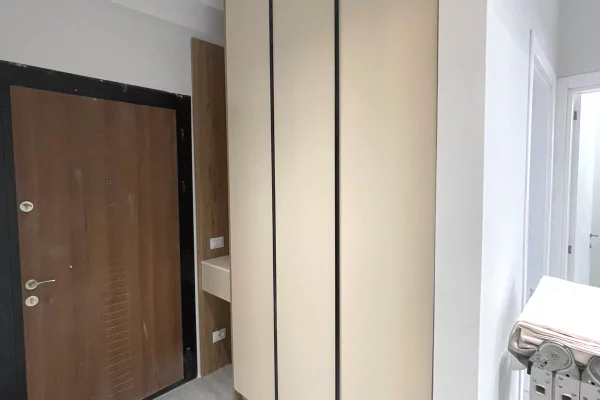 Shtepi me qera Apartament ne Tirane, 2+1, Mobilimi E mobiluar, Pagesa 600  Euro.