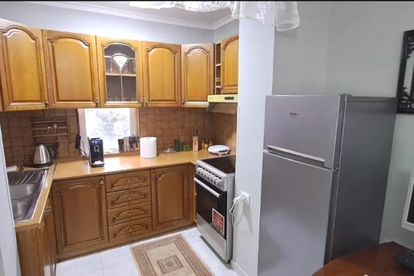 House for Rent 1+1 in Tirana - 35,000 Leke