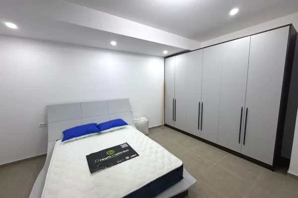 Shtepi me qera 1+1 ne Tirane - 420 Euro