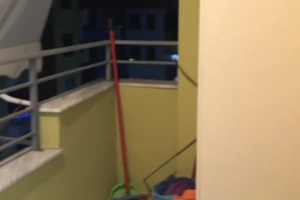 Shtepi me qera Apartament ne Tirane, 2+1, Mobilimi E mobiluar, Pagesa 35,000  Leke.