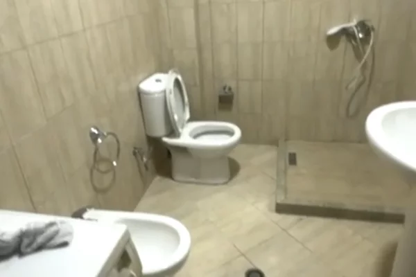 House for Rent 2+1 in Tirana - 35,000 Leke