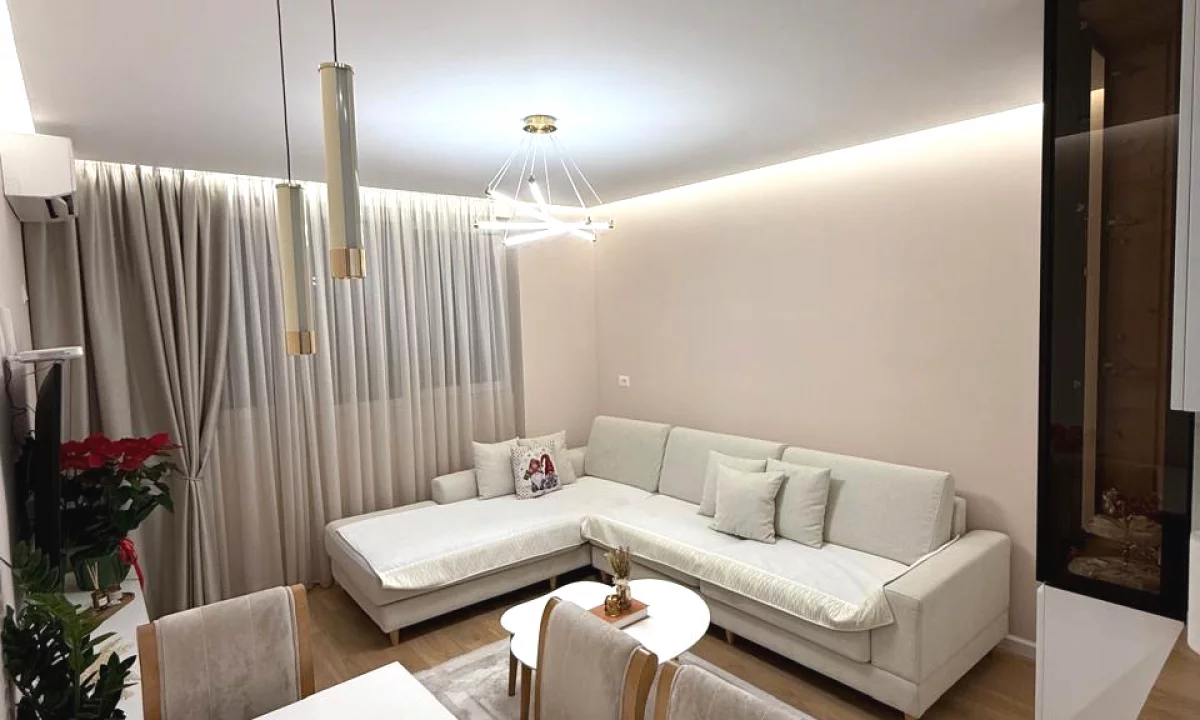 Apartment for sale in Tirana 1+1, Furnished