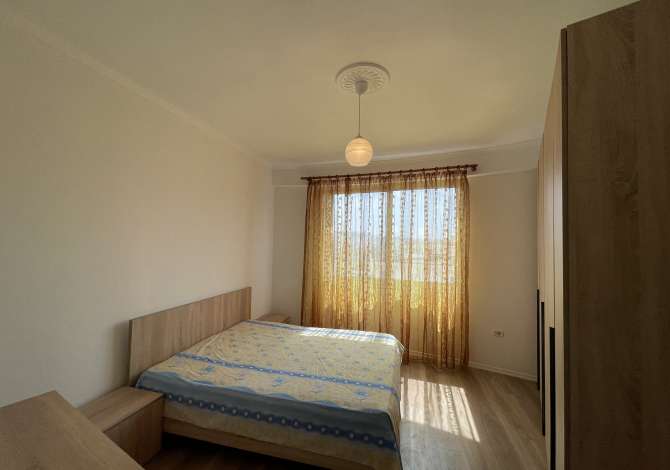 Shtepi ne shitje Apartament ne Tirane, 1+1, Mobilimi E mobiluar, Pagesa 78,000  Euro.