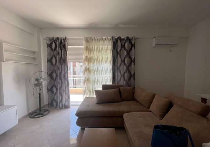 Shtepi me qera 2+1 ne Tirane - 500 Euro