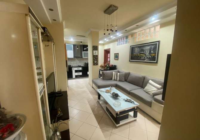 Shtepi me qera 3+1 ne Tirane - 500 Euro