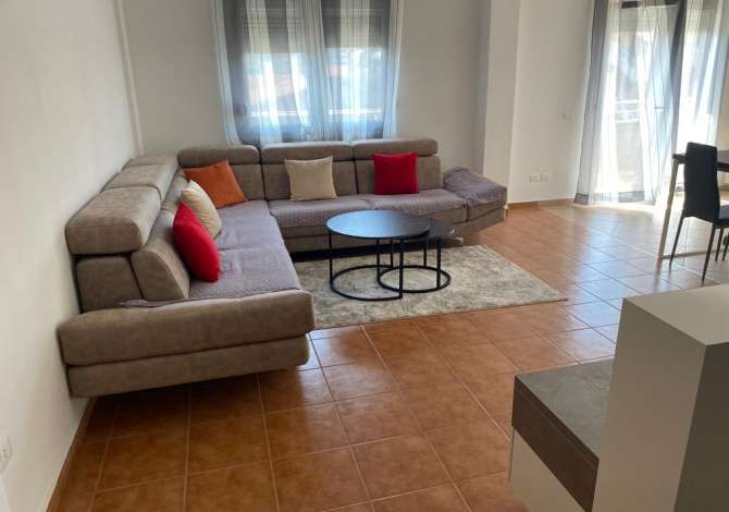 Shtepi me qera 2+1 ne Tirane - 600 Euro