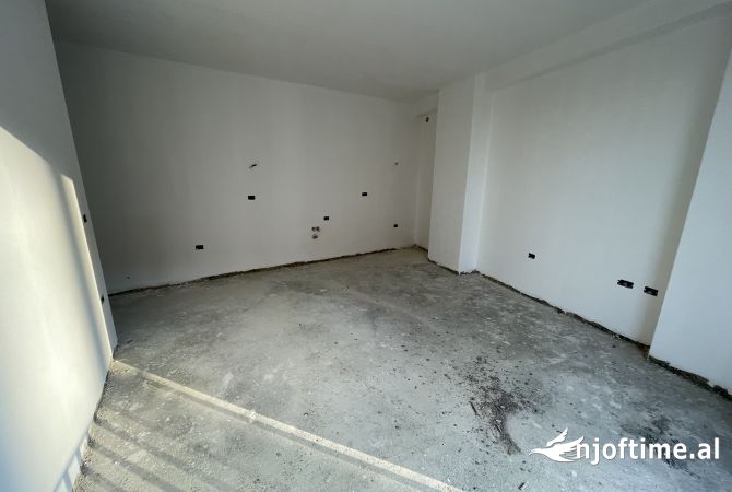 Shtepi ne shitje 1+1 ne Tirane - 86,000 Euro