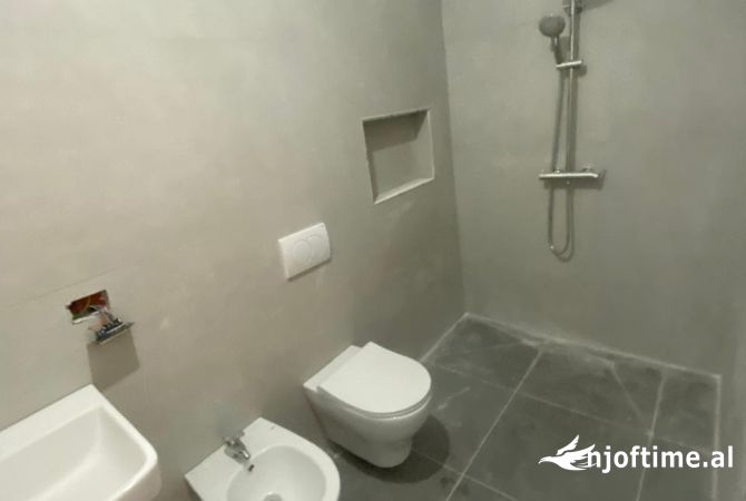 Shtepi ne shitje 1+1 ne Tirane - 110,000 Euro