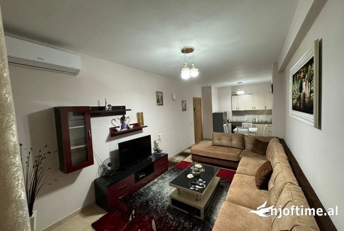 Shtepi me qera 1+1 ne Tirane - 400 Euro
