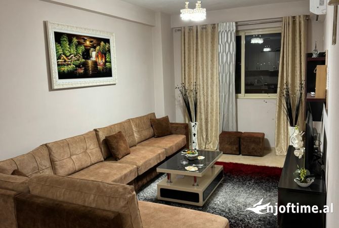 Shtepi me qera 1+1 ne Tirane - 400 Euro