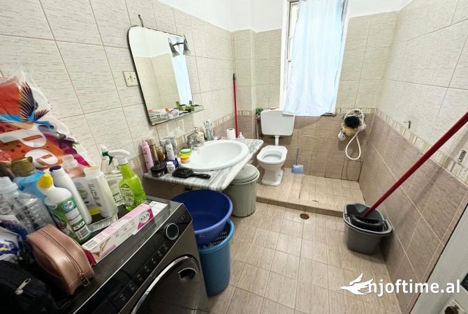 Shtepi ne shitje 1+1 ne Tirane - 90,000 Euro