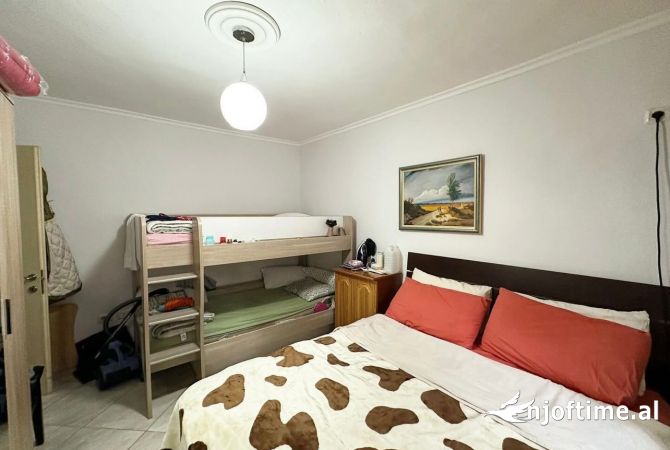 Shtepi ne shitje 1+1 ne Tirane - 90,000 Euro