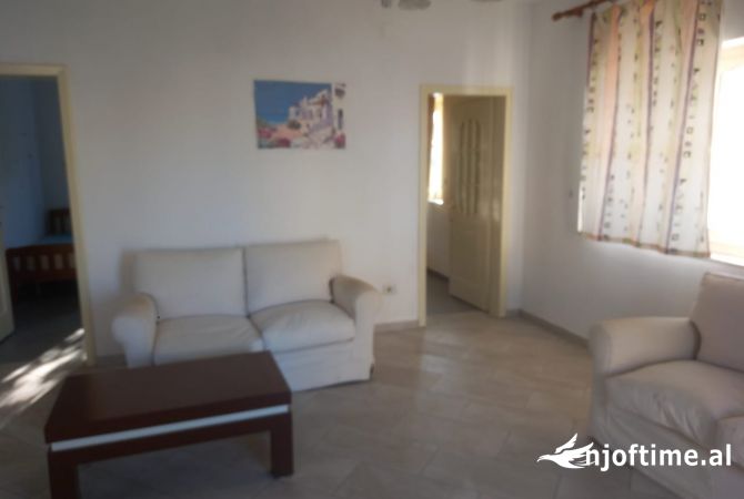 Shtepi me qera 3+1 ne Tirane - 400 Euro
