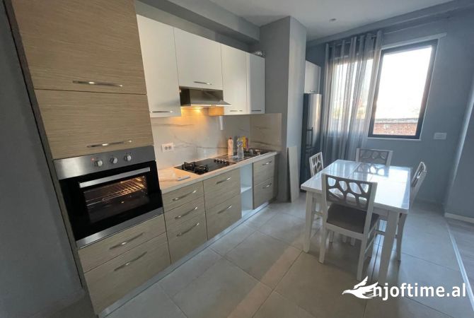 Shtepi me qera 1+1 ne Tirane - 500 Euro