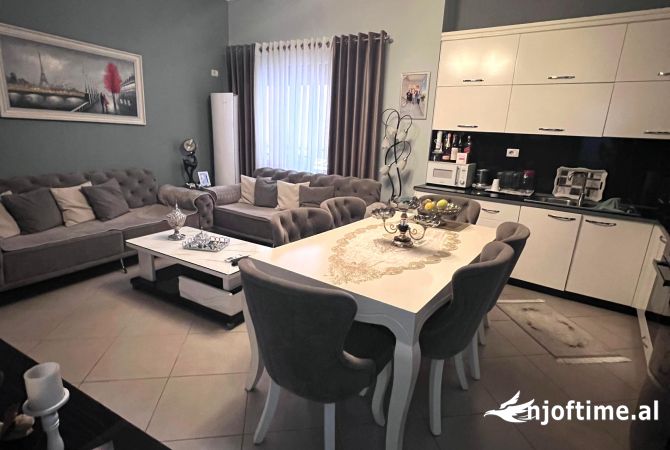 Shtepi ne shitje 2+1 ne Tirane - 145,000 Euro