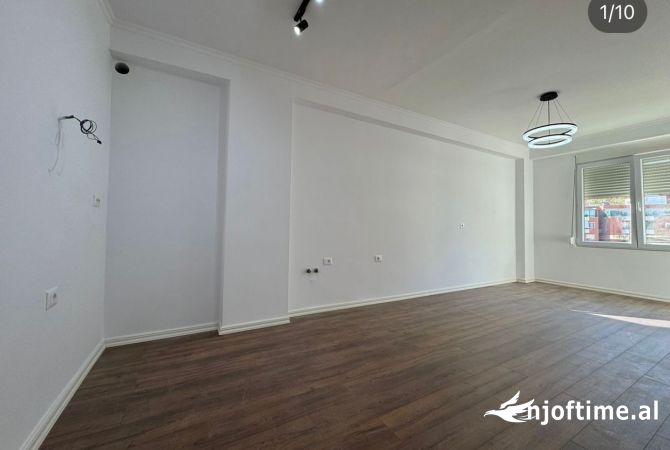 Shtepi ne shitje 1+1 ne Tirane - 119,000 Euro