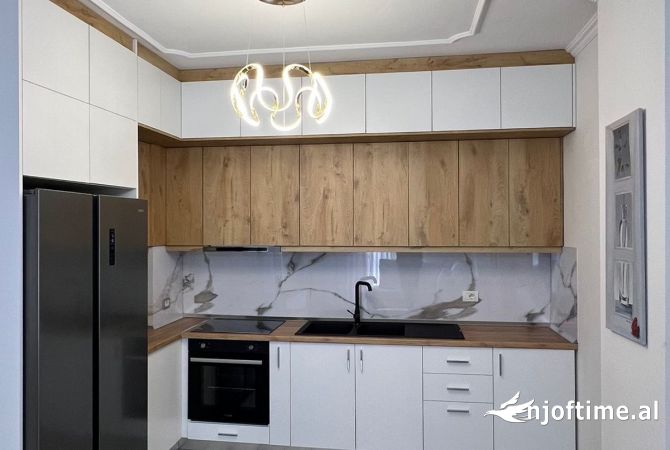 Shtepi ne shitje 2+1 ne Tirane - 146,000 Dollar