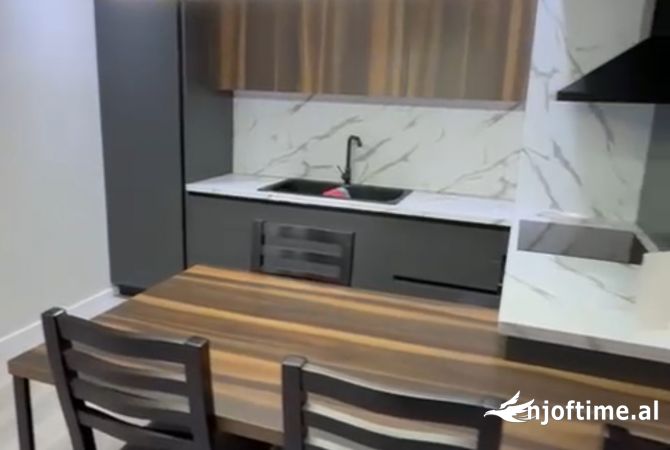 Shtepi me qera 1+1 ne Tirane - 600 Euro