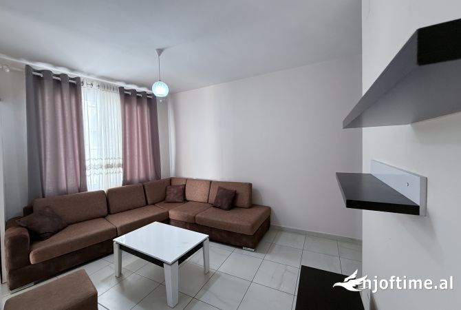 Shtepi ne shitje 2+1 ne Tirane - 110,000 Euro