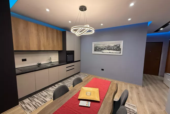 Shtepi me qera 2+1 ne Tirane - 600 Euro