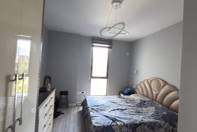 Shtepi me qera 1+1 ne Tirane - 450 Euro