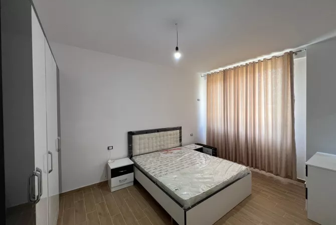 Shtepi me qera 2+1 ne Tirane - 550 Euro