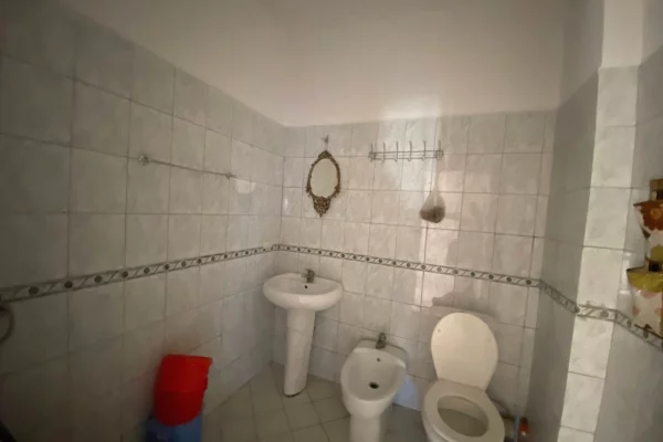 Shtepi ne shitje 3+1 ne Durres - 160,000 Euro
