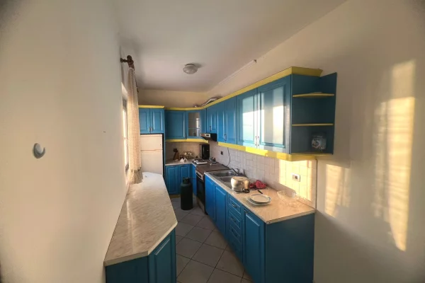 Shtepi ne shitje 1+1 ne Durres - 180,000 Euro