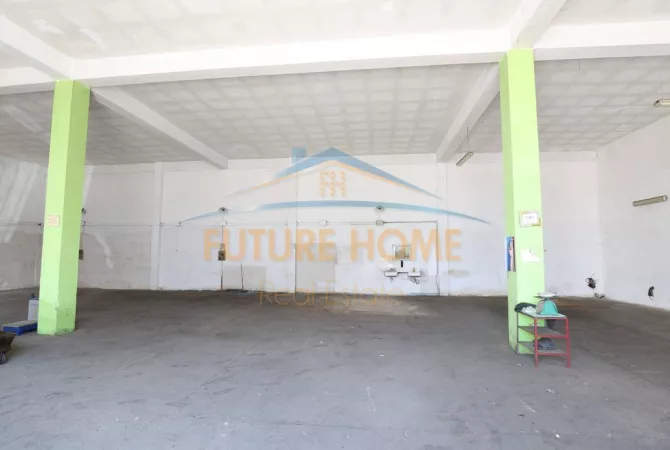Ambient biznesi ne shitje 4+1 ne Tirane - 1,200,000 Euro