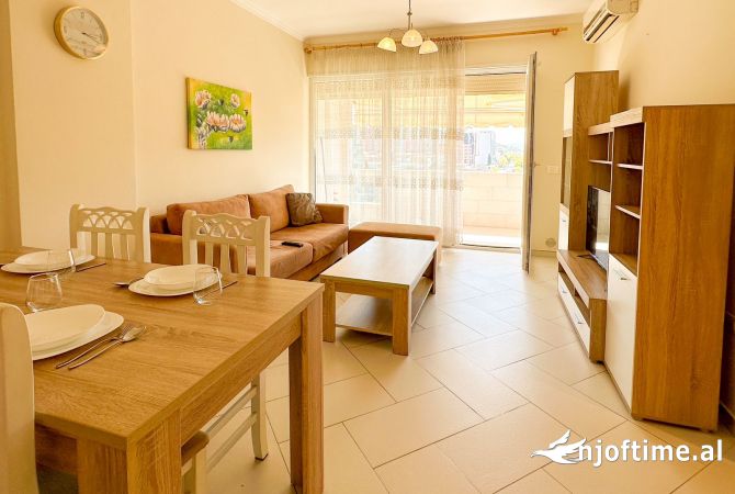 Apartament 2+1 me qera tek Rruga e Kavajes