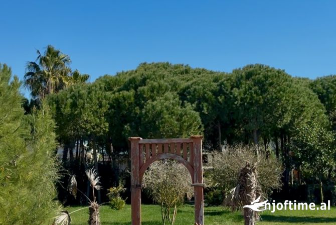 Shtepi ne shitje 3+1 ne Durres - 1,200,000 Euro