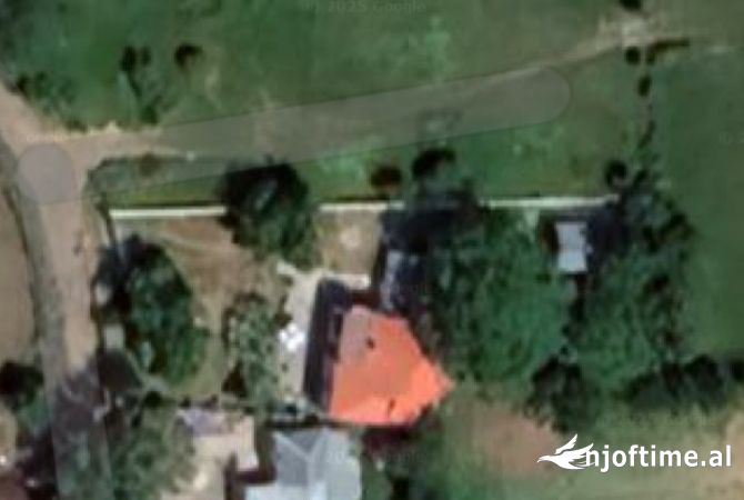 Shtepi ne shitje 2+1 ne Korce - 180,000 Euro