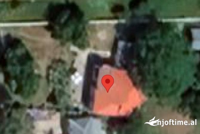 Shtepi ne shitje Shtepi Private ne Korce, 2+1, Mobilimi Bosh, pa mobiluar, Pagesa 180,000  Euro.