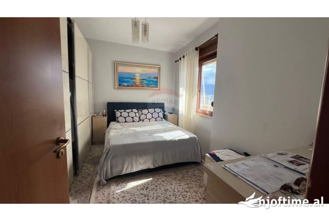 Shtepi ne shitje 1+1 ne Tirane - 160,000 Euro