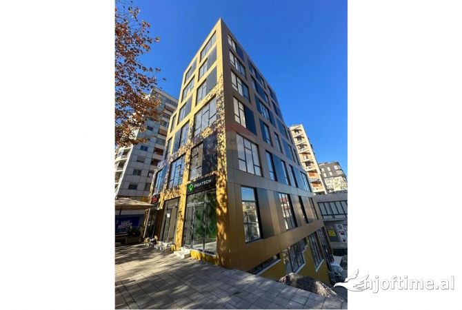Ambient biznesi me qera 3+1 ne Tirane - 3,000 Euro