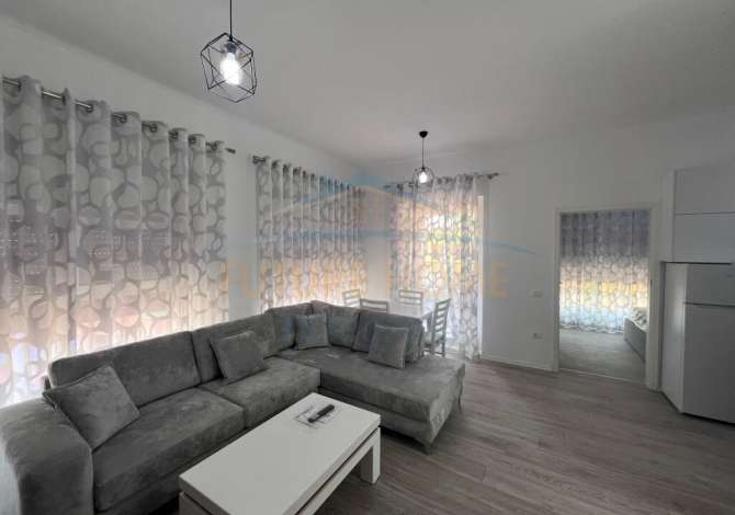 Shtepi me qera 2+1 ne Tirane - 450 Euro