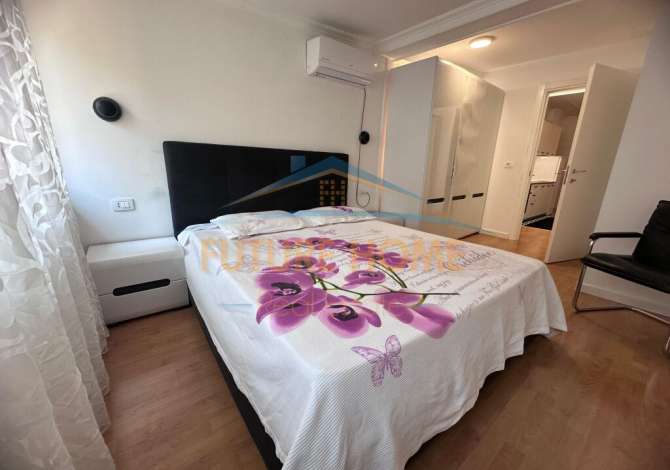 Shtepi me qera 2+1 ne Tirane - 750 Euro