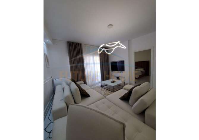 Shtepi ne shitje 1+1 ne Tirane - 165,000 Euro