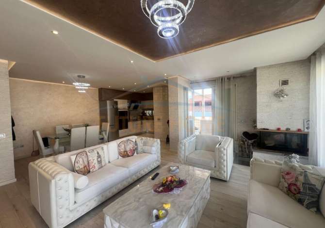 Shtepi ne shitje 3+1 ne Tirane - 320,000 Euro