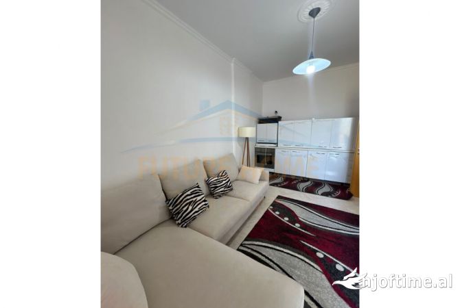 Shtepi ne shitje 1+1 ne Tirane - 68,000 Euro
