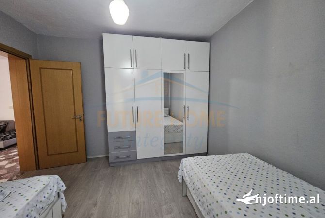 Shtepi me qera 2+1 ne Tirane - 400 Euro